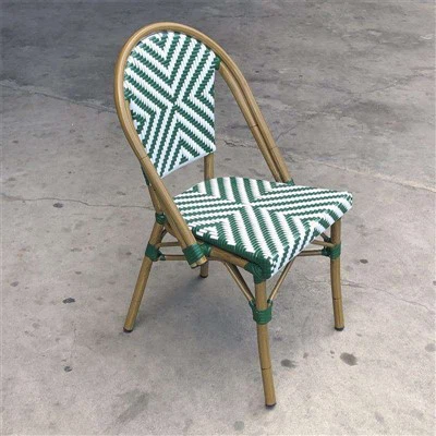 Scaune de sufragerie în aer liber moderne, verzi, confortabile, din metal și ratan