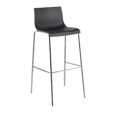 Scaune înalte de bar cu cadru metalic modern, cu spate din plastic